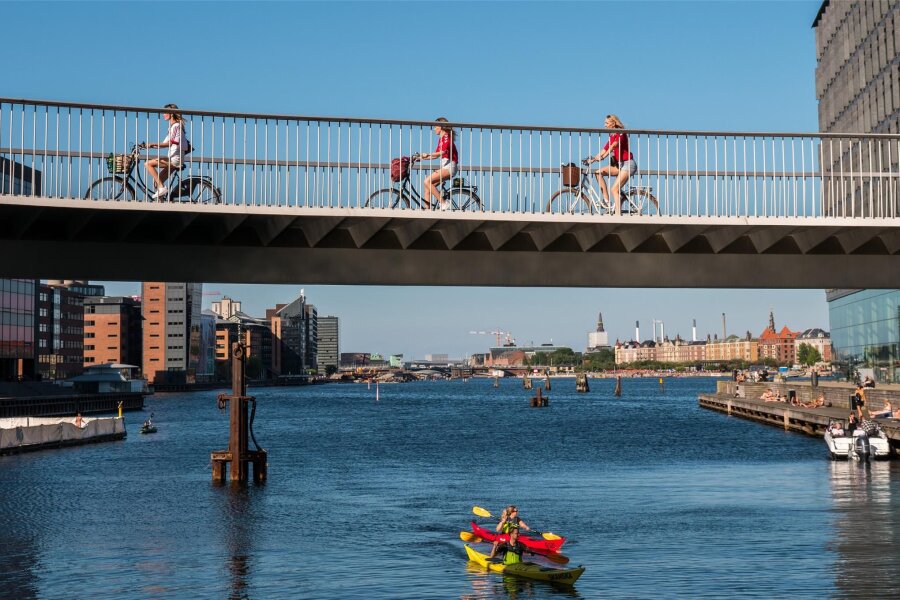 Berlin – Kopenhagen per Rad - Über 18 Brücken kannst du rollen oder gehen – in Kopenhagen wurden diese nur für Radfahrer und Fußgänger gebaut.