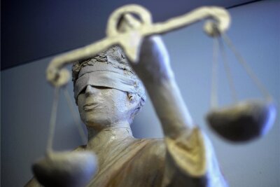 Berufung: Urteil für Auerbacher Straftäter abgemildert - Das Zwickauer Landgericht hat das Urteil gegen einen Auerbacher abgemildert.