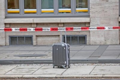 Besitzer des verdächtigen Koffers meldet sich bei Polizei - 