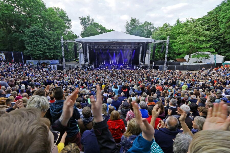 Besucherrekord: Freilichtbühne Zwickau verzeichnet bisher erfolgreichste Konzertsaison - Santiano spielte am 2. Juni auf der Freilichtbühne Zwickau. Wie 2017 und 2018 war das Konzert ausverkauft.