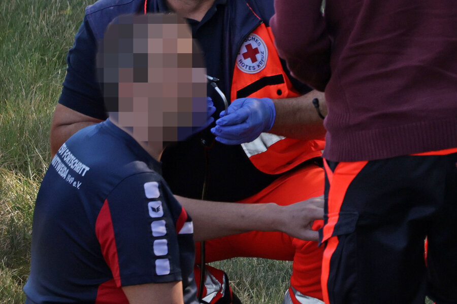 Nachdem ein Mann, der als Betreuer für junge Kegler des TSV Fortschritt Mittweida unterwegs war, betrunken einen Unfall verursacht hat, zieht der Sportverein nun Konsequenzen.