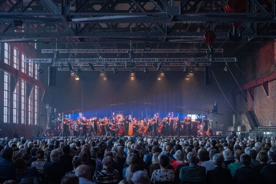 Bilder des Tages vom 14.05.2024 - 230 Festivalveranstalter aus mehr als 40 Ländern treffen sich beim "European Arts Festival Summit" auf Usedom, um über Herausforderungen und Chancen der Branche diskutieren. Vertreten sind unter anderem das Edinburgh Festival und die BBC Proms.