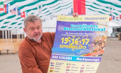 Blasmusikfestival-Gründer hinterlässt große Lücke - Stefan Richter hat maßgeblich dazu beigetragen, dass das Europäische Blasmusikfestival ein großer Erfolg wurde. 2021 erhielt er das Bundesverdienstkreuz, nun ist er gestorben. 