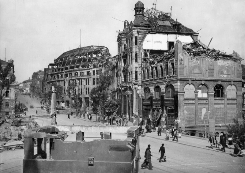 Bombenkrieg 1945: Plauen unter Beschuss - 