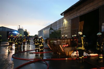 Brand auf dem Agrarhof in Seiffen - Zeugen gesucht - 