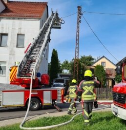 Brand führt zu hohem Sachschaden - Hoher Sachschaden entstand bei einem Brand in Friedrichsgrün. 