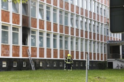 Brand in Asylbewerberheim in Chemnitz - Tatverdächtiger festgenommen - 