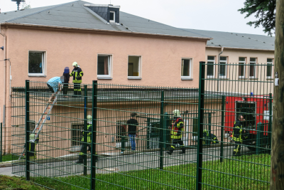 Brand in Auer Asylbewerberheim - sechs Verletzte - 