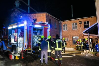 Brand in Bürstenfabrik in Hartmannsdorf - 