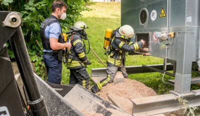 Brand in Spänesilo ruft Feuerwehr auf den Plan - 