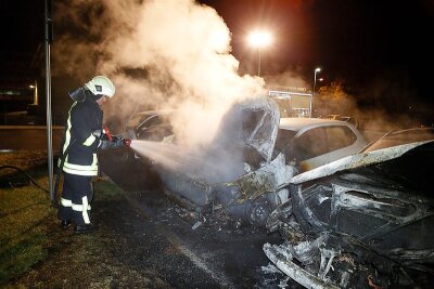 Brandserie in Chemnitz reißt nicht ab - weitere Autos in Flammen - 
