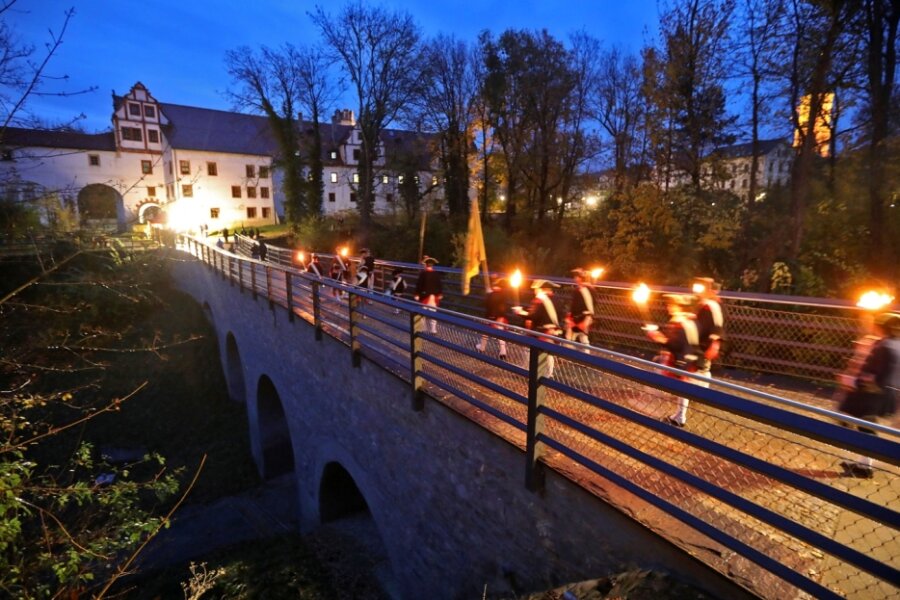 Brücke im Hirschgrund freigegeben - 