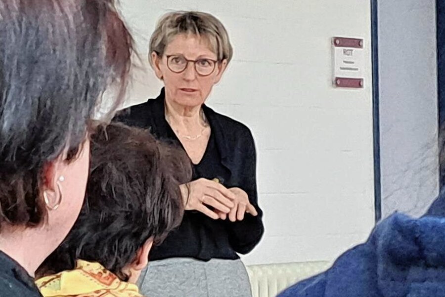 Brustkrebs: Zschopauer Oberärztin macht betroffenen Frauen Mut - Dr. Ulla Brenner ist Leitende Oberärztin der Klinik für Gynäkologie in Zschopau. 