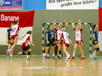 BSV Sachsen erkämpft Remis - Ausgleichstor: Jubel bei den Handballerinnen des BSV Sachsen