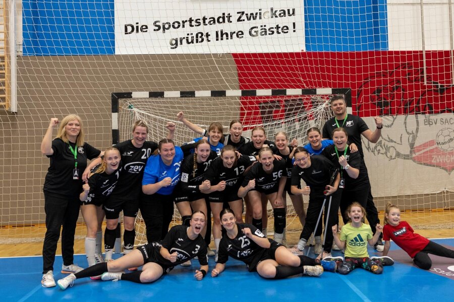 BSV Sachsen Zwickau: Juniorteam jubelt nach Blitzstart und Zitterfinale - Jubel beim BSV Sachsen Zwickau: Eine Woche nach der Bundesliga-Mannschaft landete auch das Juniorteam in Liga 3 den ersten Saisonsieg. 