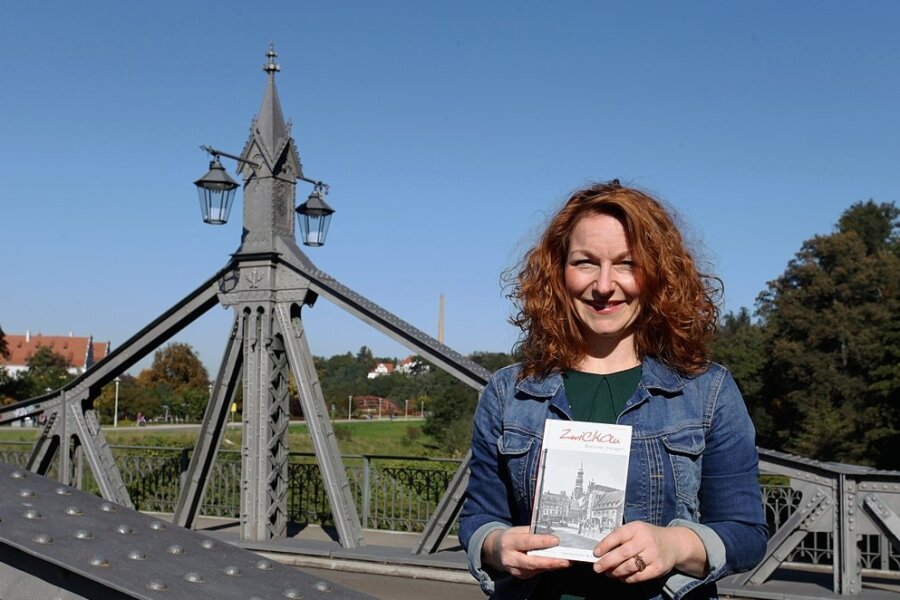 Claudia Drescher hat ein Buch über Zwickau geschrieben und hat dafür an viele Türen geklopft, um mit vielen Menschen zu plaudern.