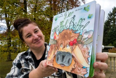 „Büffeljagd“ in Marienberg eröffnet - Im dritten Kinderbuch von Nora Engelbrecht dreht sich alles um einen müffelnden Büffel.