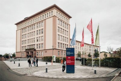Bürgerakademie Glauchau: Experte spricht über autarkes Wohnen - Vortragsort ist die Staatliche Studienakademie in Glauchau. 