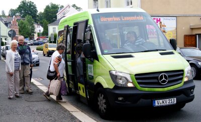 Bürgerbus in Lengenfeld fährt nur noch zwei Tage - Seit März 2017 ist der Bürgerbus in Lengenfeld unterwegs. Zurzeit gibt es jedoch einen Engpass bei den ehrenamtlichen Fahrern. 
