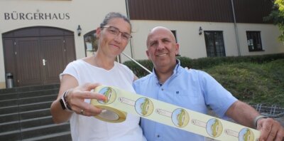 Bürgerhaus bald ein Pasta-Paradies - Diana und João Grincho wollen in Taura eine Nudelmanufaktur eröffnen. Die Etiketten für einige Produkte sind schon gedruckt. 