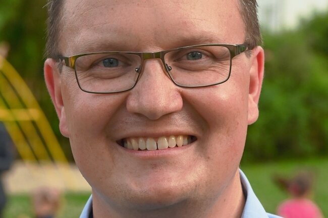 Bürgermeisterwahl 2022: Amtsinhaber siegt in Taura - RobertHaslinger - Neuer und bisheriger Bürgermeister Taura