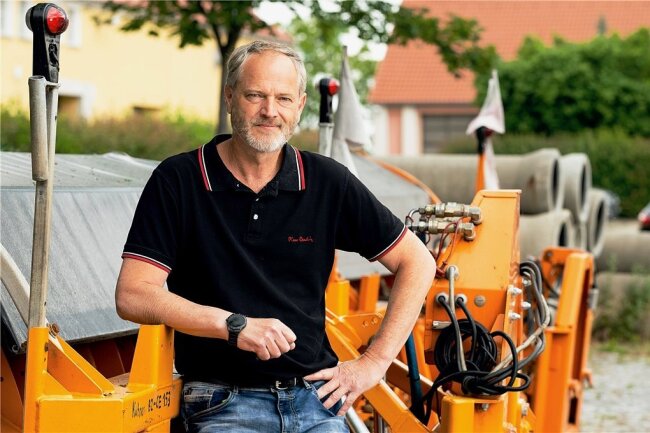 Bürgermeisterwahl in Königshain: Warum der einzige Bewerber nicht gewonnen hat - Stand nicht auf dem Wahlzettel, hat gesiegt: Maik Wobst. 