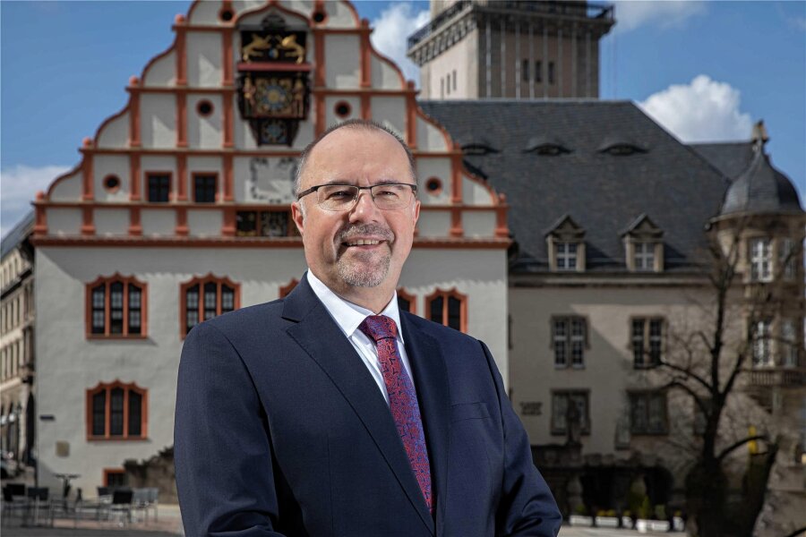 Bürgersprechstunde mit dem Plauener Oberbürgermeister auch im Jahr 2024 - OB Steffen Zenner lädt auch im kommenden Jahr wieder zu Bürgergesprächen ein.