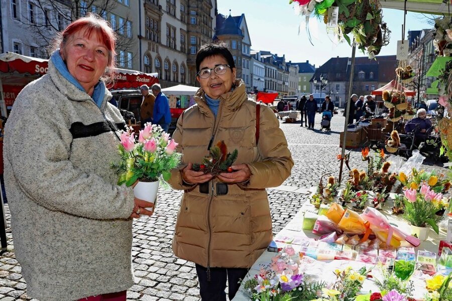Bummel von Stand zu Stand: Erster Sachsenmarkt des Jahres in Werdau - 