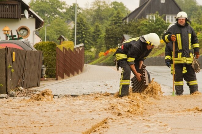 Bund prüft Pflichtversicherung gegen Katastrophen-Schäden - 