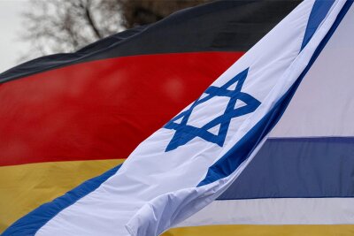 Bundeskanzler Scholz reist nach Israel: Schwierige Mission - Die Israel-Politik der Bundesregierung steht vor einem Spagat.