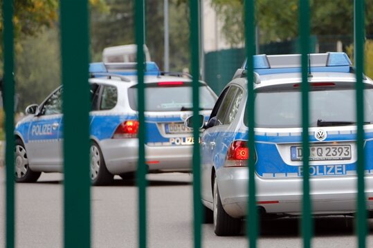 Bundespolizei schnappt gesuchten Schwarzfahrer - 