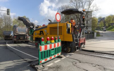 Bundesstraße erhält neue Fahrbahndecke - 