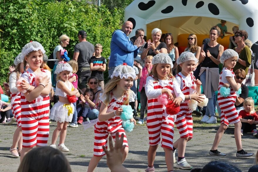 Buntes Treiben zum Kindertag in Lichtenstein - 