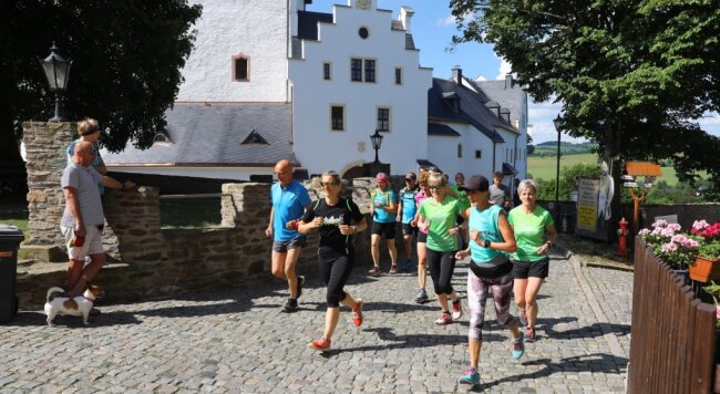 Die längere Strecke begann auf Schloss Wolkenstein. 