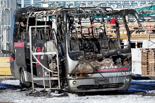 Burgstädt: Linienbus in Flammen - 
