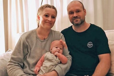 Burkhardtsdorfer Großfamilie freut sich über Ehrenpatenschaft für Baby Leni - Maik und Nicole Neubert sind die Eltern von Leni. 