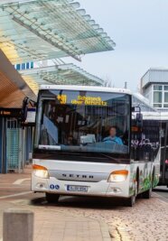 Busverkehr im Vogtland droht das Aus - Die Bietergemeinschaft Bus hat dem dem Zweckverband Personennahverkehr Vogtland mit Kündigung des Vertrages zur Personen- und Schülerbeförderung gedroht. 