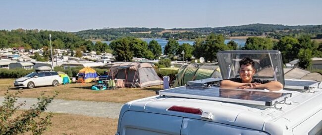 Camper an der Talsperre Pöhl müssen tiefer in die Tasche greifen - Camping-Urlaub boomt. Durch die attraktive Lage hat die Talsperre Pöhl von Freizeitangebot bis Einkaufsmöglichkeit viel zu bieten. 