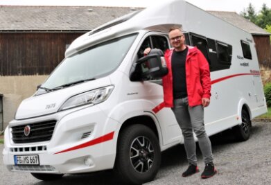 Camper-Trend nicht nur dank Corona - Der 31-jährige Marcus Kunath aus dem Eppendorfer Ortsteil Großwaltersdorf betreibt seit November 2019 eine Wohnmobil-Vermietung und verkauft die Fahrzeuge auch. Zurzeit boomt die Branche. 
