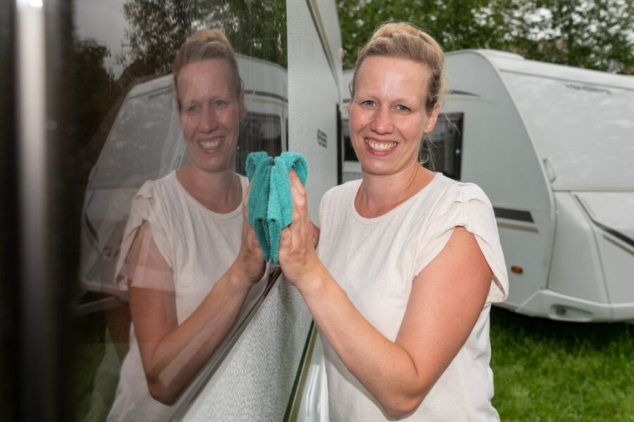 Heike Drawert aus dem Erlauer Ortsteil Theesdorf vermietet mit ihrer Firma Camper Queen Wohnmobile und verkauft diese außerdem. Die Branche erlebt momentan einen Boom, auch in Mittelsachsen. 