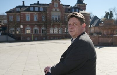 CDU schickt Ronny Weigert ins Rennen - Ronny Weigert bewirbt sich um das Amt des Oelsnitzer Bürgermeisters. Als Kandidaten aufgestellt hat ihn die CDU. 