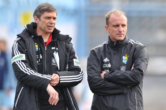 CFC-Trainer Heine erleidet Hörsturz, Jendrossek übernimmt - Eingespieltes Team beim CFC: Cheftrainer Karsten Heine (links) und Kay-Uwe Jendrossek.