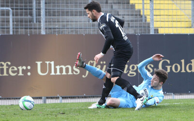 CFC verliert zum achten Mal in Folge - Der Chemnitzer FC unterlag am Samstag gegen den VfR Aalen - die sechste Auswärtsniederlage in Folge für die Himmelblauen.