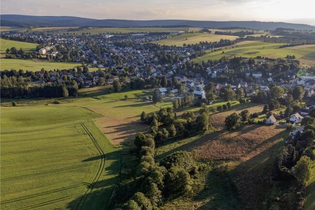 Chance oder Ärgernis? Debatte um Naturschutzgroßprojekt im Erzgebirge - Crottendorf will bei einem Naturschutzgroßprojekt im Erzgebirgskreis mitwirken. Auch Sehmatal und Marienberg sind bislang mit im Boot. Bald soll ein entscheidender Schritt erfolgen.