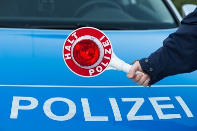 Chemnitz: Betrunkener liefert sich gefährliche Verfolgungsfahrt mit der Polizei - 