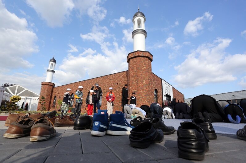 Chemnitz blockiert Wunschstandort für geplante Moschee - Eine Moschee der Ahmadiyya-Gemeinde in Niedersachsen.