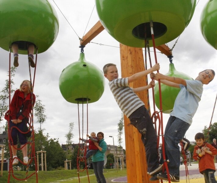 Chemnitz: "Bunte Gärten" zum Spielen eröffnet - 