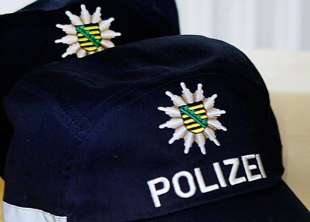 Chemnitz: Einbrecher im Yorckgebiet ohne Schuhe geflüchtet - 