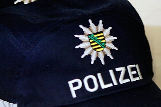 Chemnitz: Einbrecher klauen Schmuck und Uhren - 