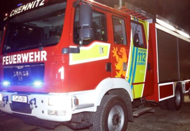 Chemnitz: Eine Verletzte bei Wohnungsbrand an der Jakobstraße - 